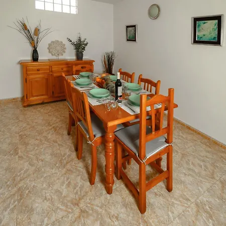 Guincho5b Apartment *